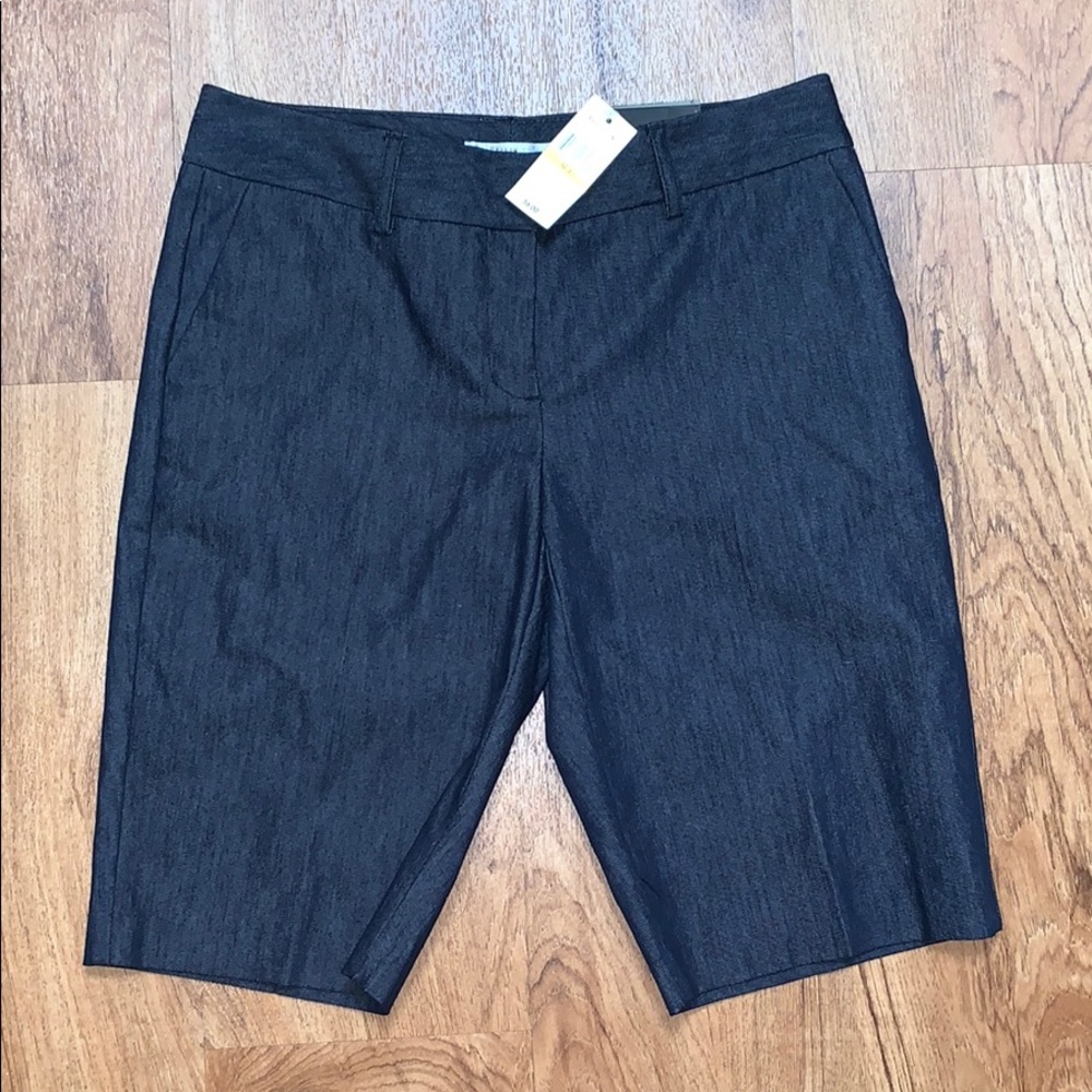 Van Heusen City Short